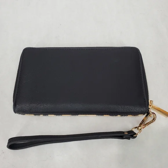 Dune London Wallet Wristlet, Leopard Print, Calf Hair, Strap, Gold Hardware - Picture 7 of 10